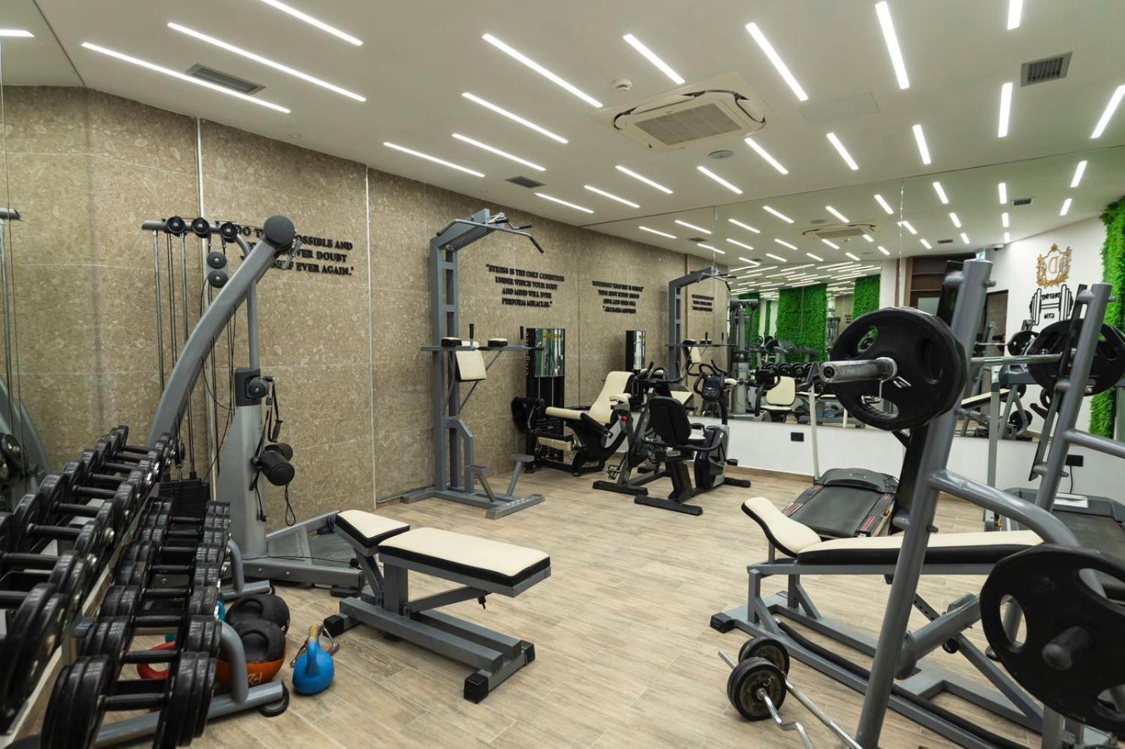 Yzberishti Destiny Hotel & Spa מראה חיצוני תמונה