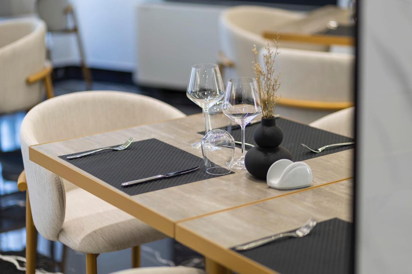 Yzberishti Destiny Hotel & Spa מראה חיצוני תמונה