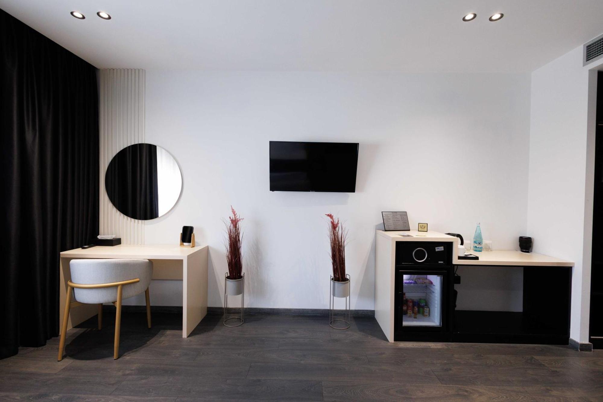 Yzberishti Destiny Hotel & Spa מראה חיצוני תמונה